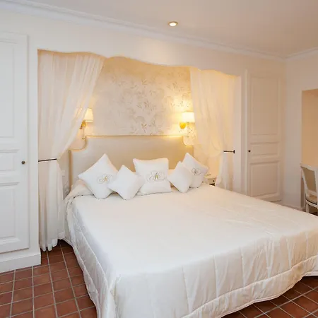 Hotel De Cassagne &