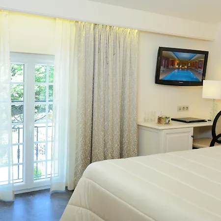 Hotel De Cassagne & 5*