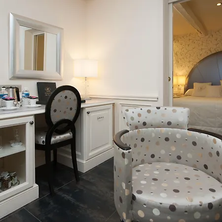 Hotel De Cassagne &