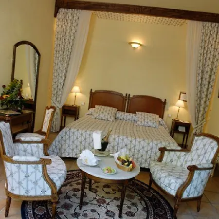 Hotel De Cassagne & Le Pontet (Vaucluse)