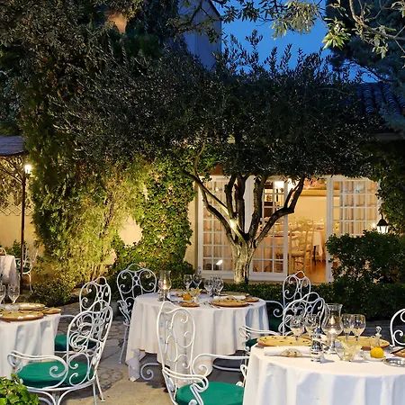 Hotel De Cassagne & Le Pontet (Vaucluse)